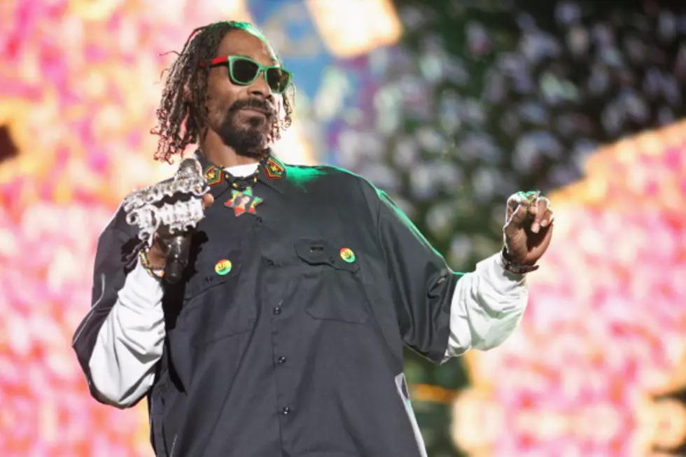 102.5 KISS Presents Snoop Dogg