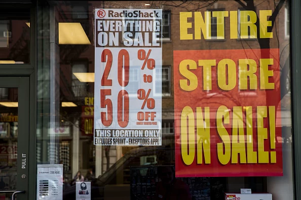 Radio Shack Declares Bankruptcy